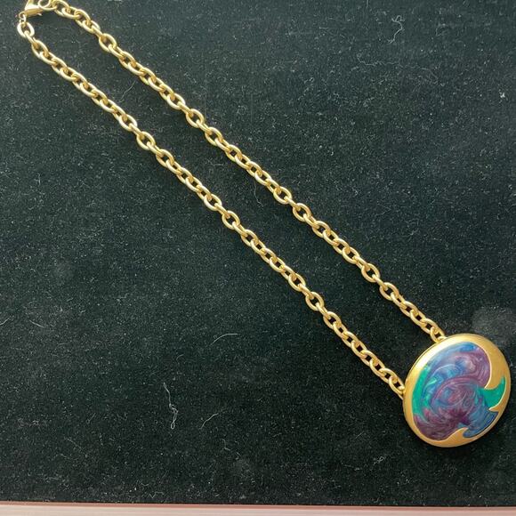 Don Lin sighed vintage gold and oval enamel swirled necklace - Picture 3 of 7